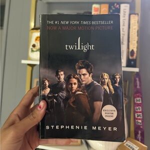 💛 3 for $15 💛 Twilight by Stephenie Meyer Paperback Book